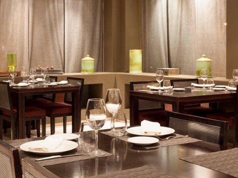 לוגרוניו Ac Hotel La Rioja By Marriott מראה חיצוני תמונה
