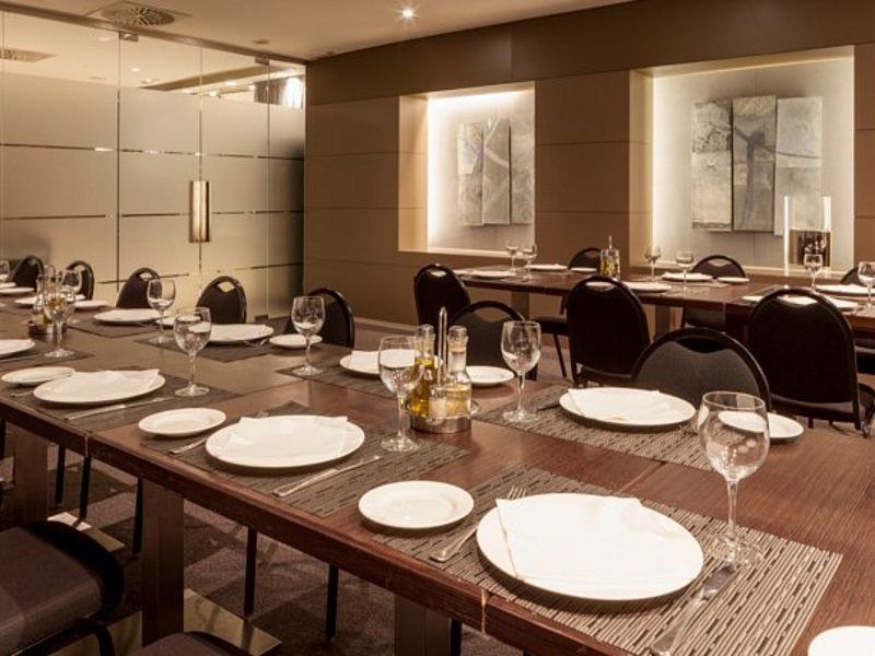 לוגרוניו Ac Hotel La Rioja By Marriott מראה חיצוני תמונה