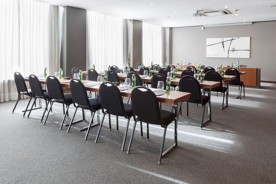לוגרוניו Ac Hotel La Rioja By Marriott מראה חיצוני תמונה